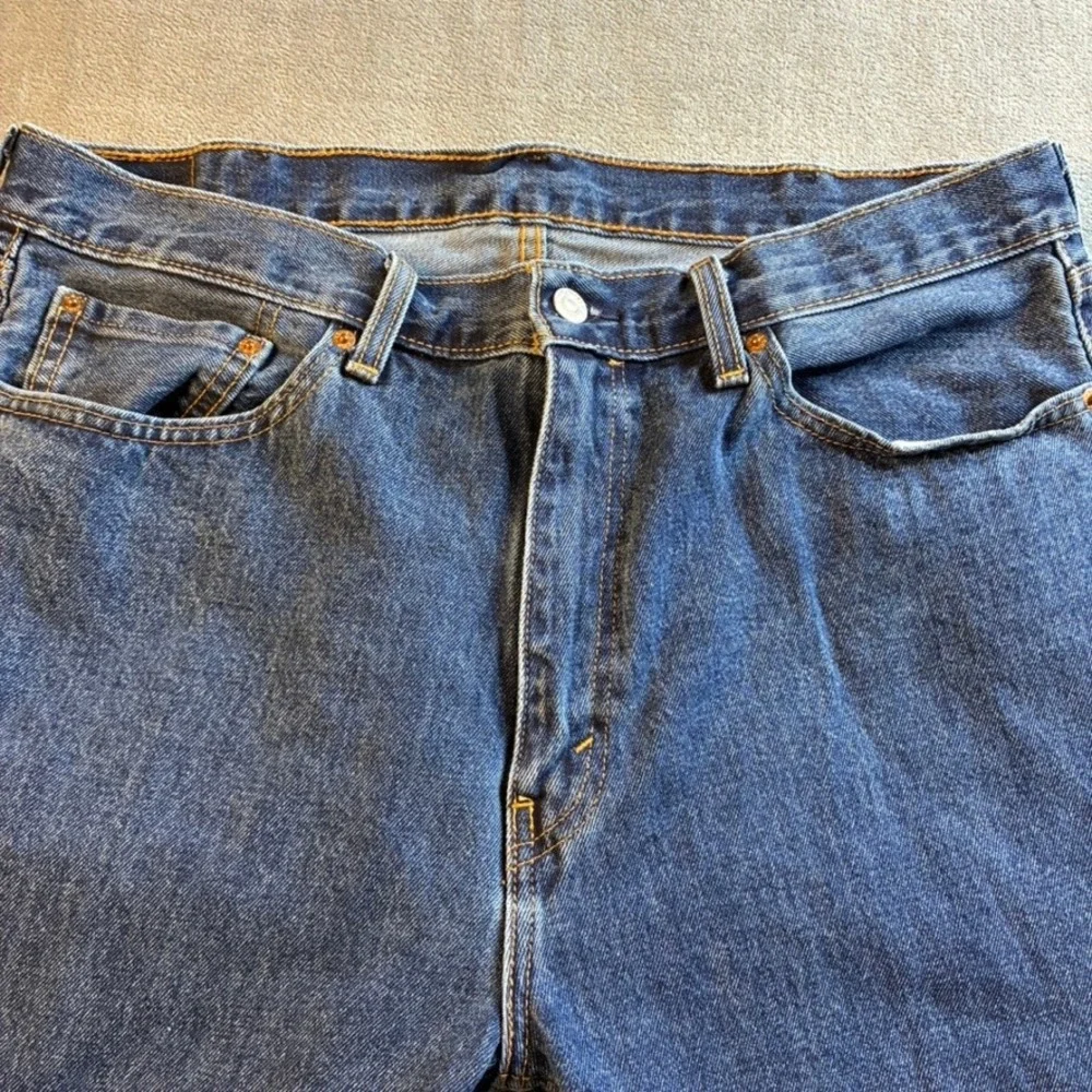 Levis 505 Regular Fit Straight Leg Men's Jeans Blue Medium Wash‎ 38x32 Rugged